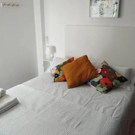 Lidia 2 Front Line Beach, One Bed 아파트