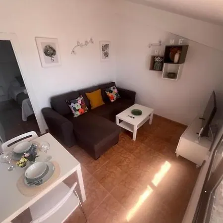 Lidia 2 Front Line Beach, One Bed 아파트 토레몰리노스
