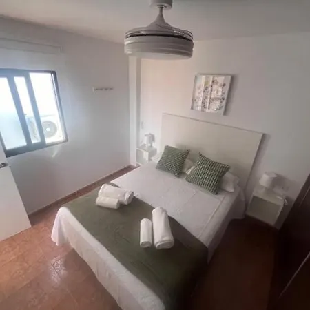 Lidia 2 Front Line Beach, One Bed 아파트