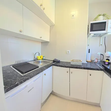 Lidia 2 Front Line Beach, One Bed Appartement