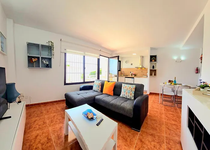 Apartmán Lidia 2 Front Line Beach, One Bed *